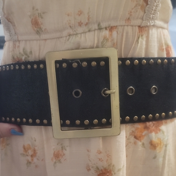 vintage oversized Black Gold Studded grommet Belt bohemian - Picture 1 of 6